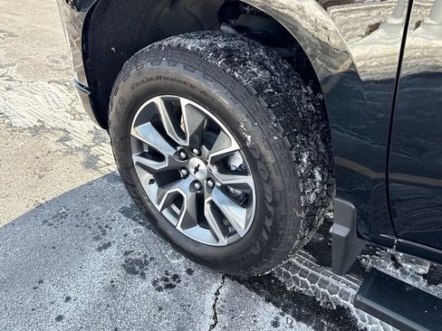 Used 2025 Chevrolet Silverado 1500 RST image 13