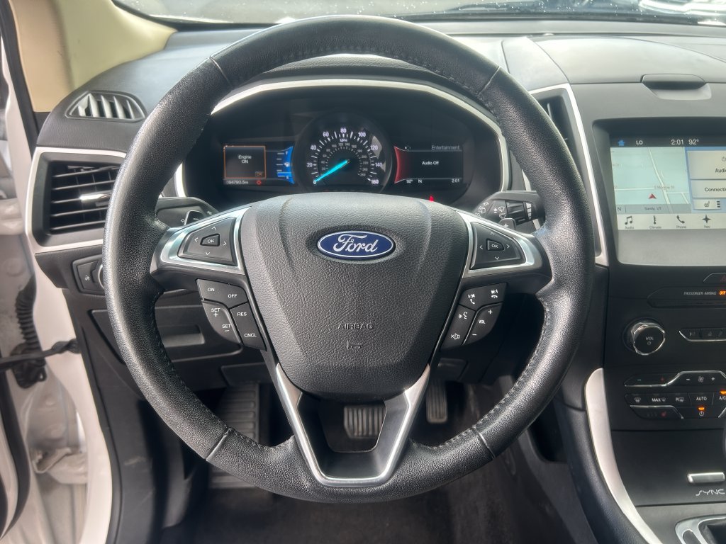 Used 2017 Ford Edge SEL w/ Equipment Group 201A AWD/4WD image 21