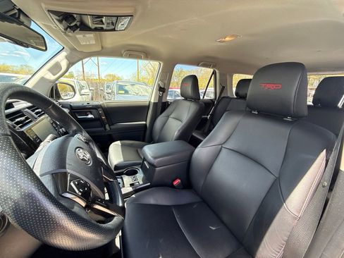 Used 2023 Toyota 4Runner TRD Off-Road Premium w/ Off Road Premium Plus Package AWD/4WD image 17