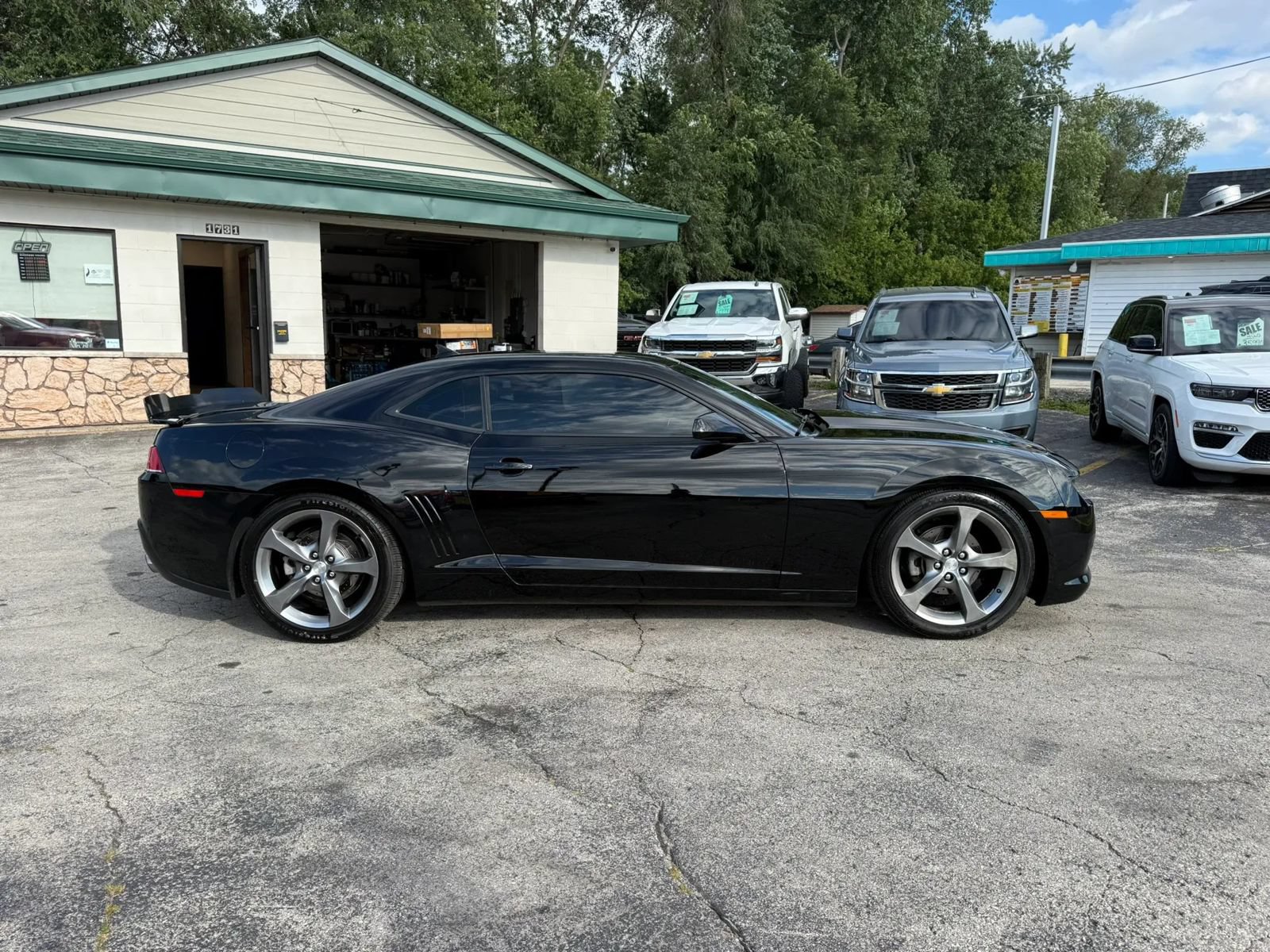 Used 2014 Chevrolet Camaro LT w/ RS Package RWD image 6