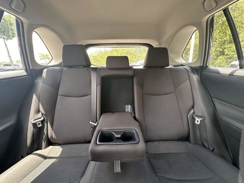 Used 2025 Toyota RAV4 LE AWD/4WD image 13