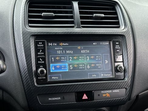 Used 2018 Mitsubishi Outlander Sport ES image 18