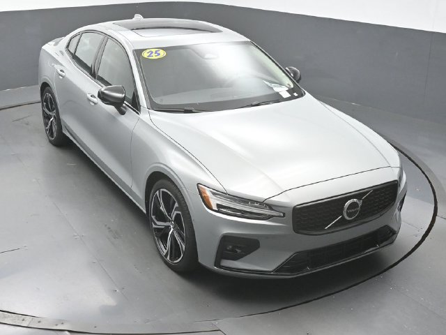 Used 2024 Volvo S60 B5 Plus w/ Protection Package Premier FWD image 41