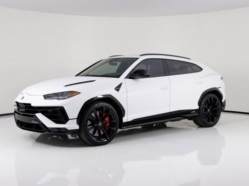 Used 2024 Lamborghini Urus S image 7