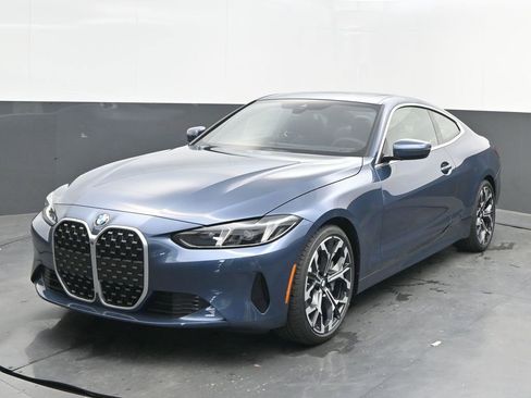 New 2026 BMW 430i Coupe w/ Premium Package image 3