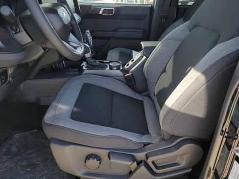 New 2025 Ford Bronco Big Bend image 6