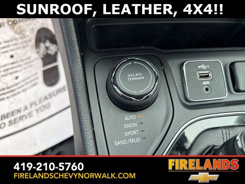 Used 2022 Jeep Cherokee Limited image 34