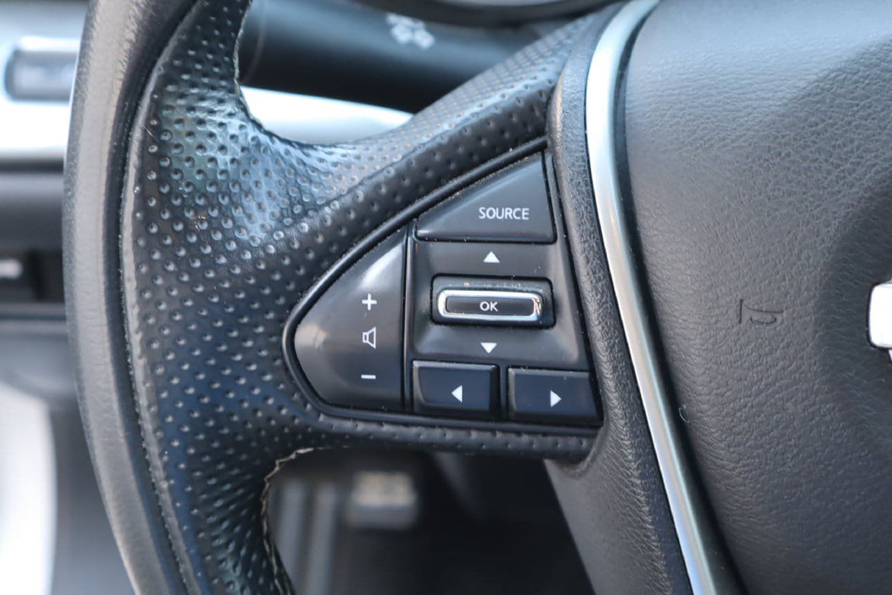 Used 2022 Nissan Maxima SV w/ Floor Mat Group FWD image 12