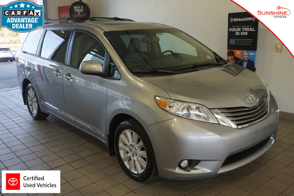 Used 2017 Toyota Sienna XLE w/ XLE Navigation Package AWD/4WD image 1