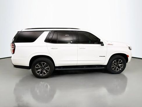 Used 2023 Chevrolet Tahoe Z71 w/ Z71 Off-Road Package AWD/4WD image 10
