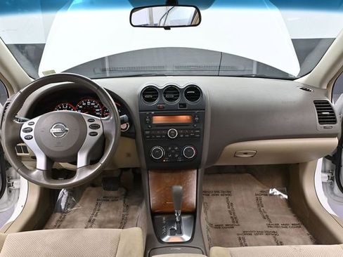 Used 2009 Nissan Altima 2.5 S w/ Convenience Plus Pkg image 23