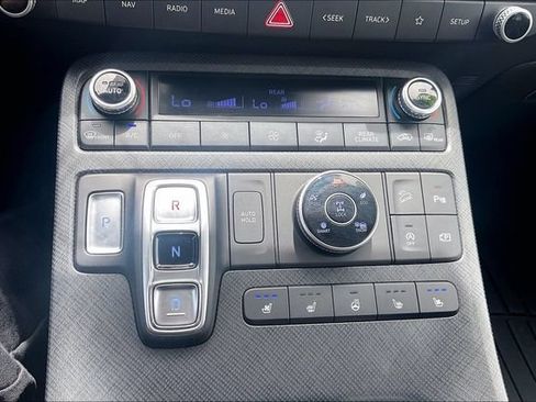 Used 2023 Hyundai Palisade Limited AWD/4WD image 24