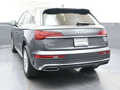 Used 2024 Audi Q5 2.0T Premium w/ Convenience Package
