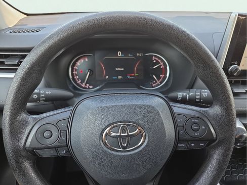 Used 2025 Toyota RAV4 XLE AWD/4WD image 24