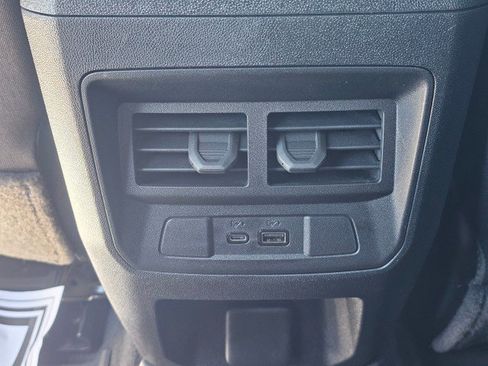 Used 2024 GMC Canyon Elevation w/ Convenience Package AWD/4WD image 22