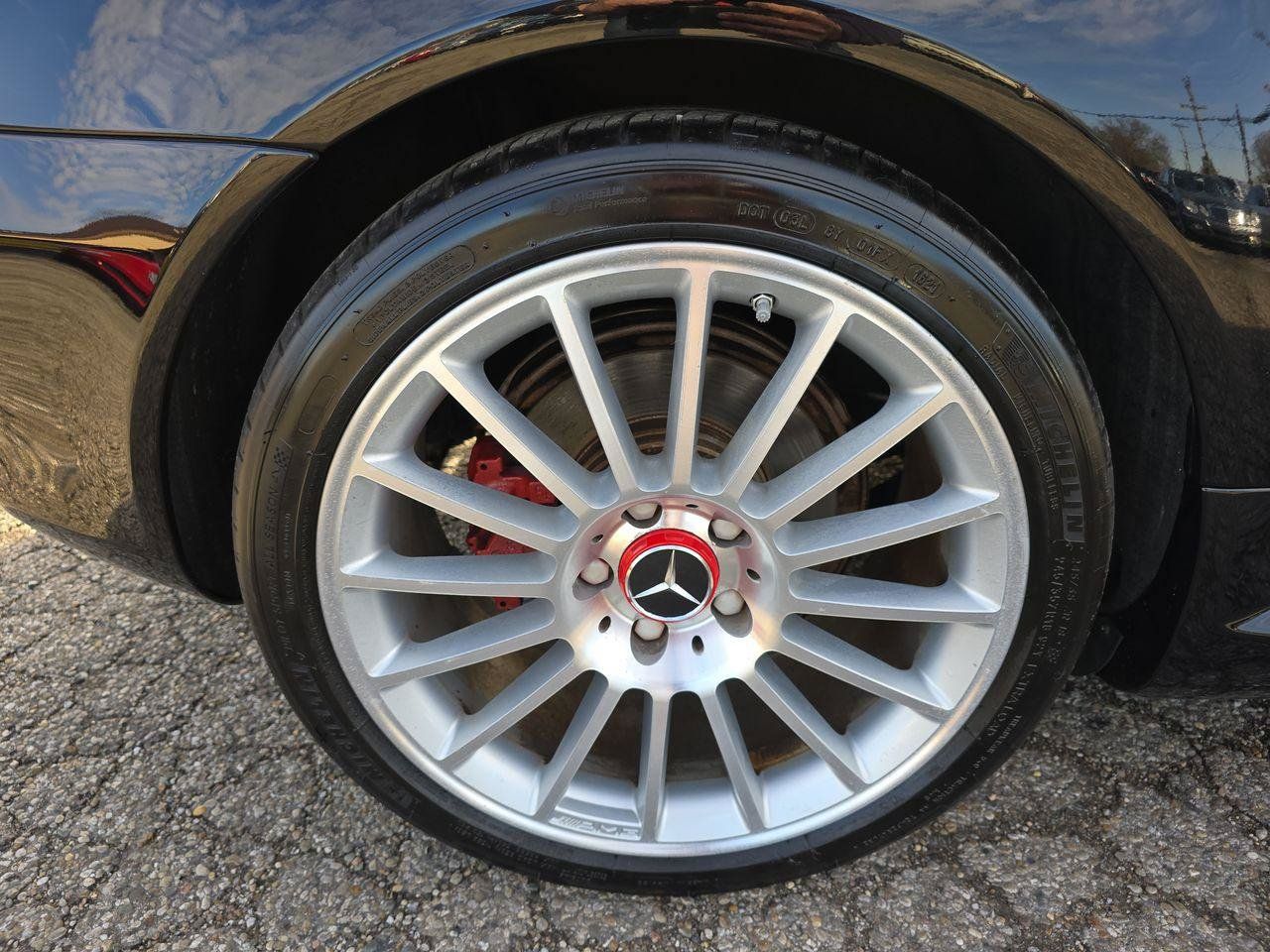Used 2011 Mercedes-Benz SLK 300 image 17
