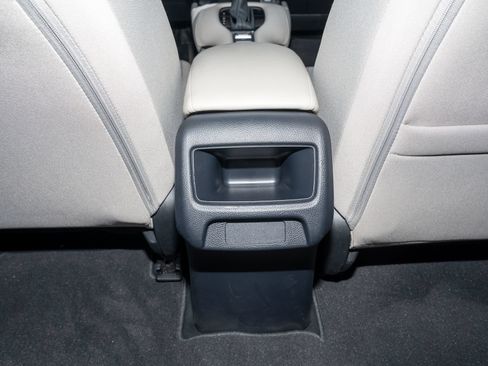 Certified 2024 Honda HR-V LX image 18