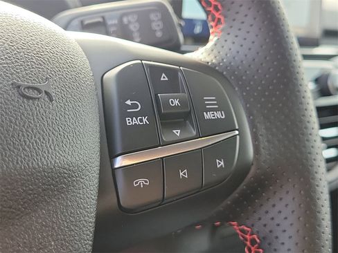 Used 2024 Ford Escape ST-Line w/ Equipment Group 301A image 26