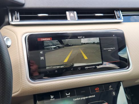 Used 2020 Land Rover Range Rover Velar S AWD/4WD image 17