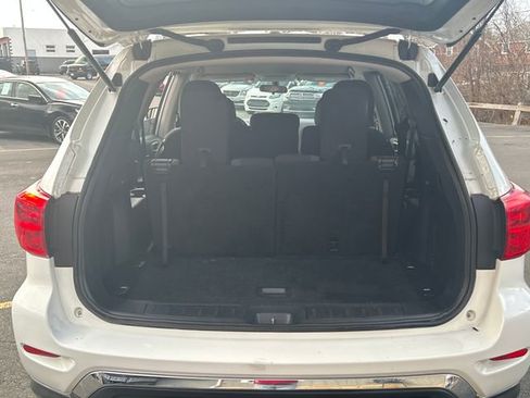 Used 2018 Nissan Pathfinder S image 22