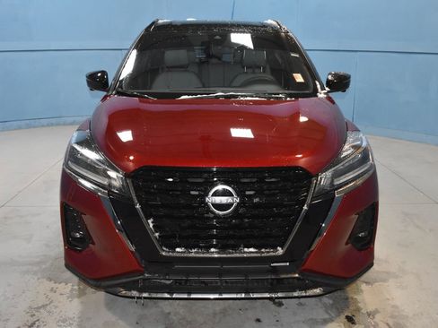 Certified 2023 Nissan Kicks SR w/ SR Premium Package image 19