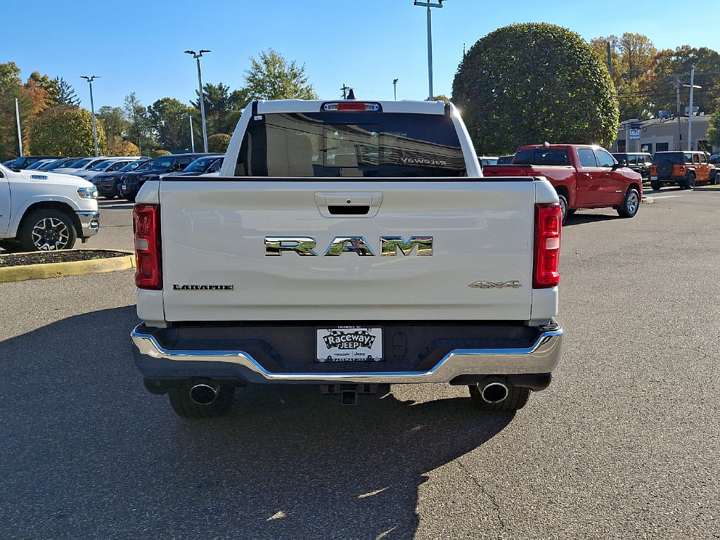 Used 2026 RAM 1500 Laramie AWD/4WD image 5