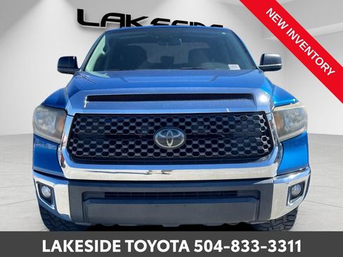 Used 2018 Toyota Tundra SR5 image 8
