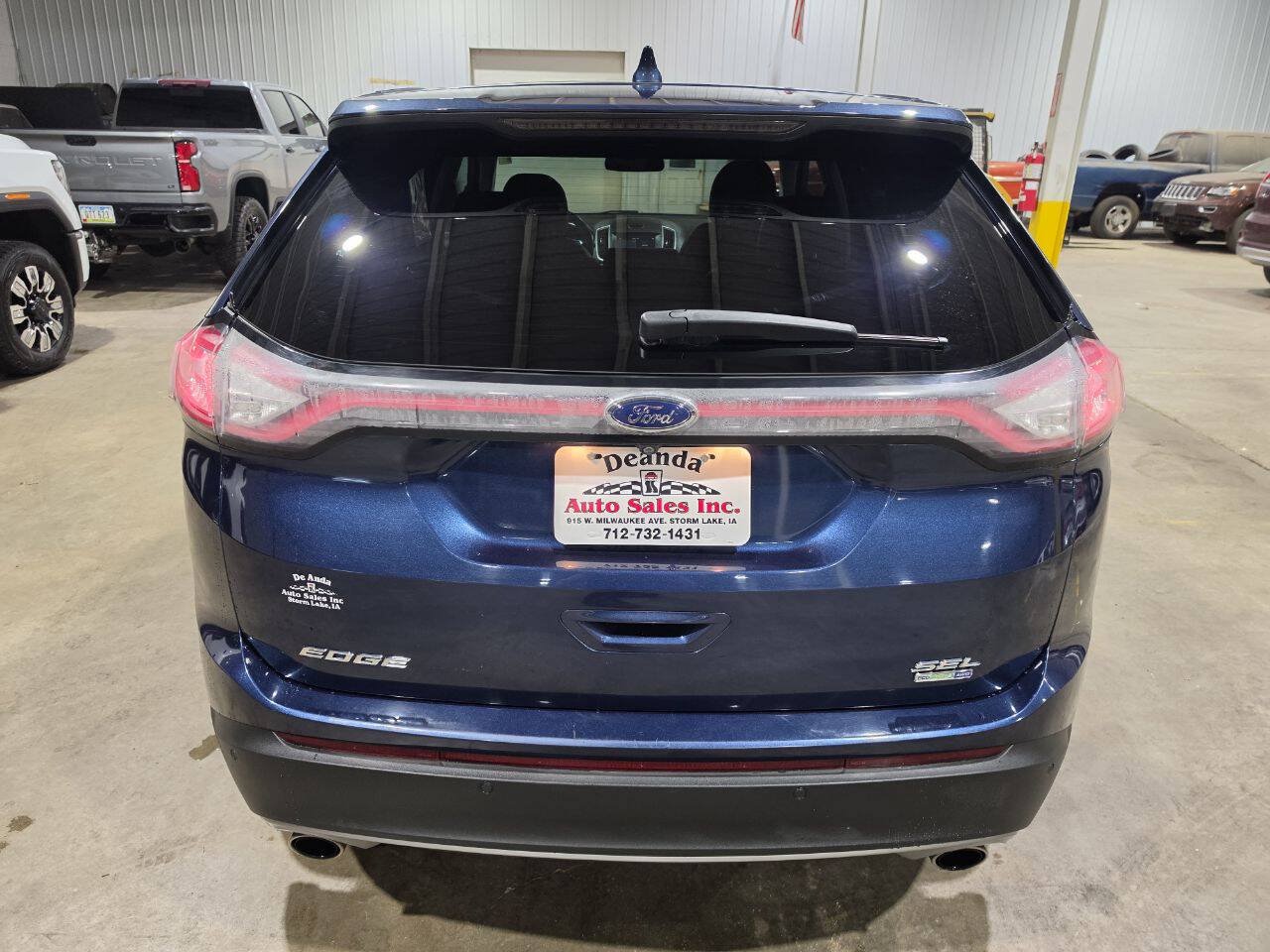 Used 2017 Ford Edge SEL w/ Equipment Group 201A AWD/4WD image 9