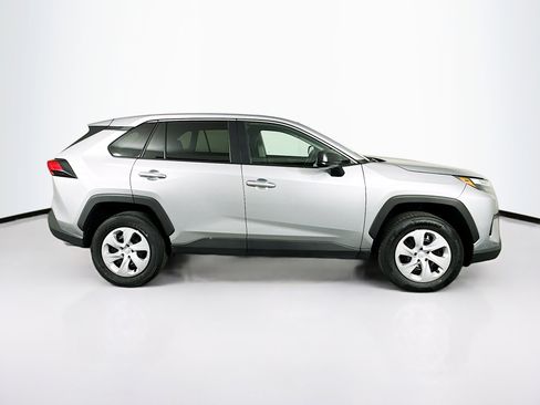 Used 2025 Toyota RAV4 LE image 10