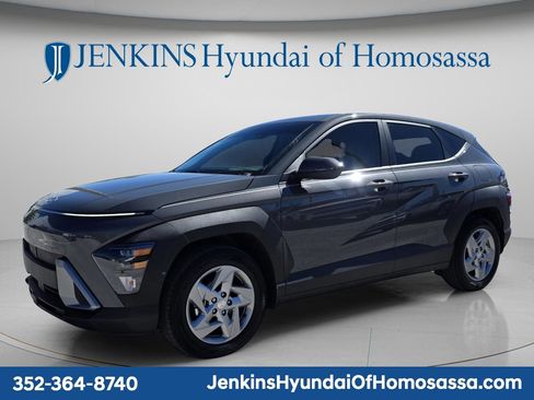 New 2026 Hyundai Kona SE image 9