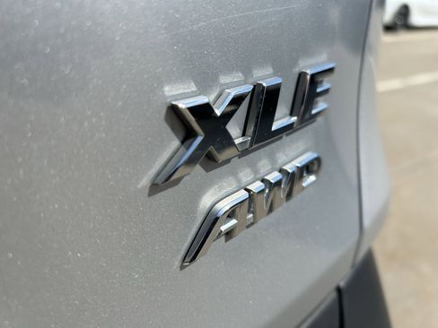 Certified 2025 Toyota RAV4 XLE AWD/4WD image 12