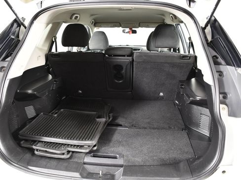 Used 2015 Nissan Rogue S AWD/4WD image 47