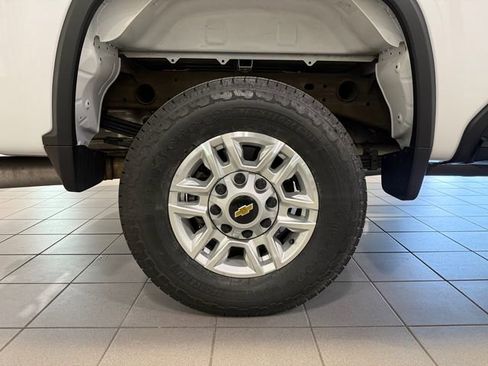 Certified 2025 Chevrolet Silverado 2500 LT w/ Convenience Package image 10