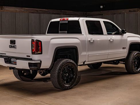 Used 2018 GMC Sierra 1500 SLT image 10