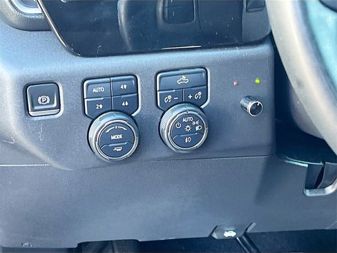 Used 2024 Chevrolet Silverado 1500 RST w/ Z71 Off-Road Package image 10