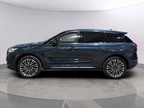 Certified 2022 Lincoln Corsair Reserve w/ Equipment Group 201A image 15