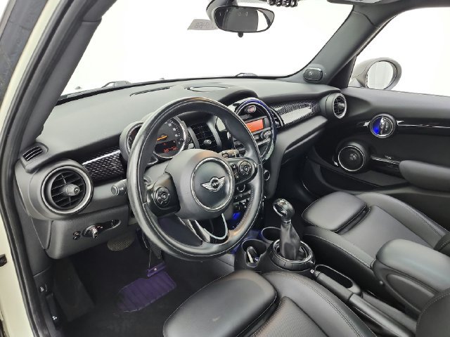 Used 2015 MINI Cooper S FWD image 60