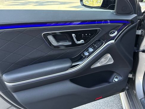 Used 2024 Mercedes-Benz S 580 4MATIC Sedan image 20