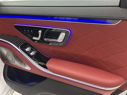 New 2026 Mercedes-Benz S 580 4MATIC Sedan image 20