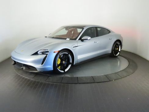Certified 2021 Porsche Taycan Turbo S w/ Premium Package AWD/4WD image 1