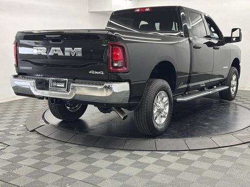 Used 2025 RAM 2500 Big Horn AWD/4WD image 10