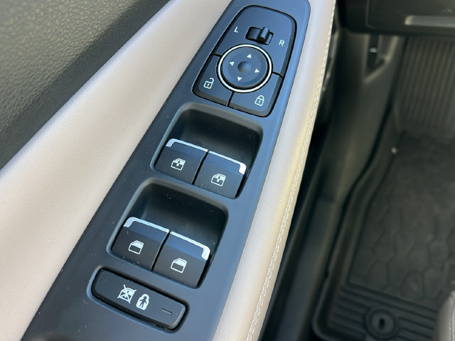 Used 2020 Hyundai Santa Fe Limited FWD image 29
