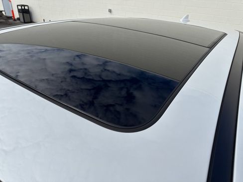 Used 2022 Acura MDX SH-AWD image 35