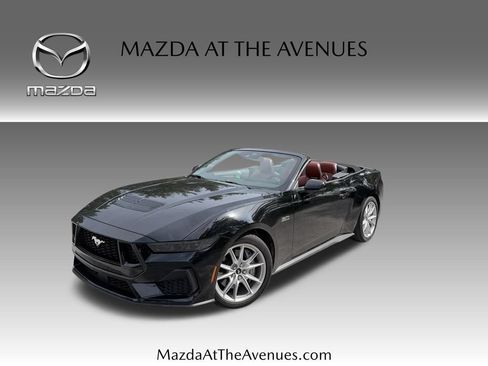 Used 2025 Ford Mustang GT Premium RWD image 1