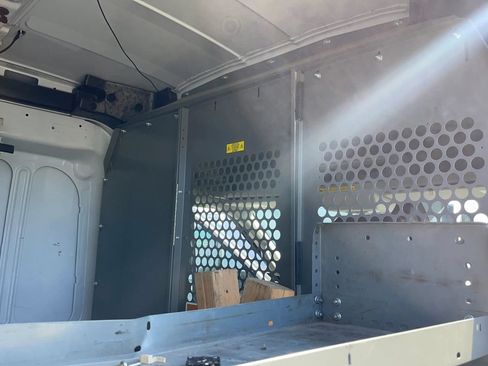 Used 2020 Ford Transit 350 Medium Roof RWD image 33