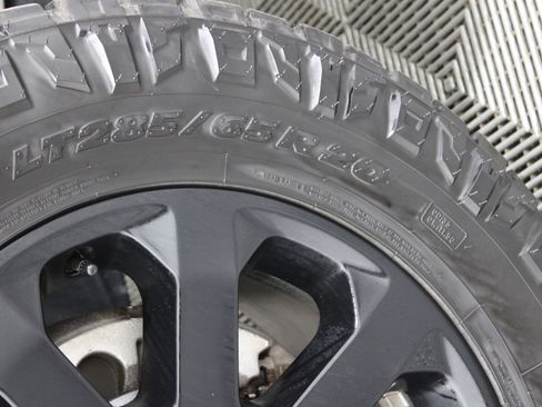 Used 2024 RAM 2500 Laramie w/ Night Edition image 57