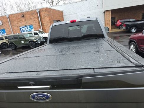 Used 2022 Ford F250 XLT w/ XLT Premium Package image 16