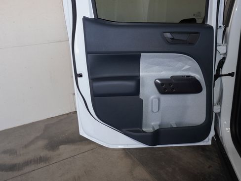 New 2026 Ford Maverick XLT image 38