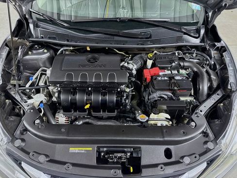 Used 2018 Nissan Sentra S w/ S Midnight Style Package image 27