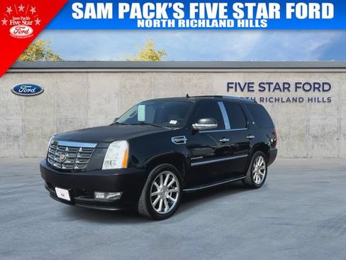 Used 2013 Cadillac Escalade 4WD Hybrid image 4